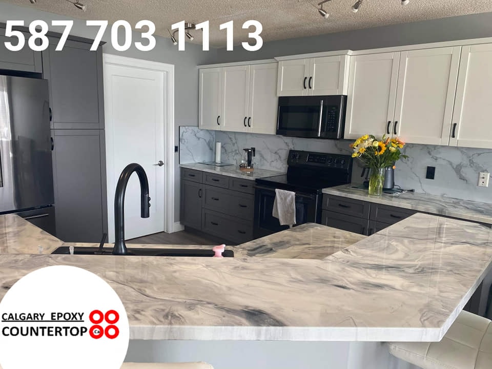 Marble-look backsplash renovation with Calgary Epoxy Countertop finish